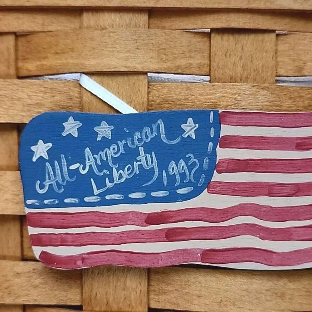 Longaberger Basket Dresden 1993 Edition w/Protector Flag Charm Woven Collectible